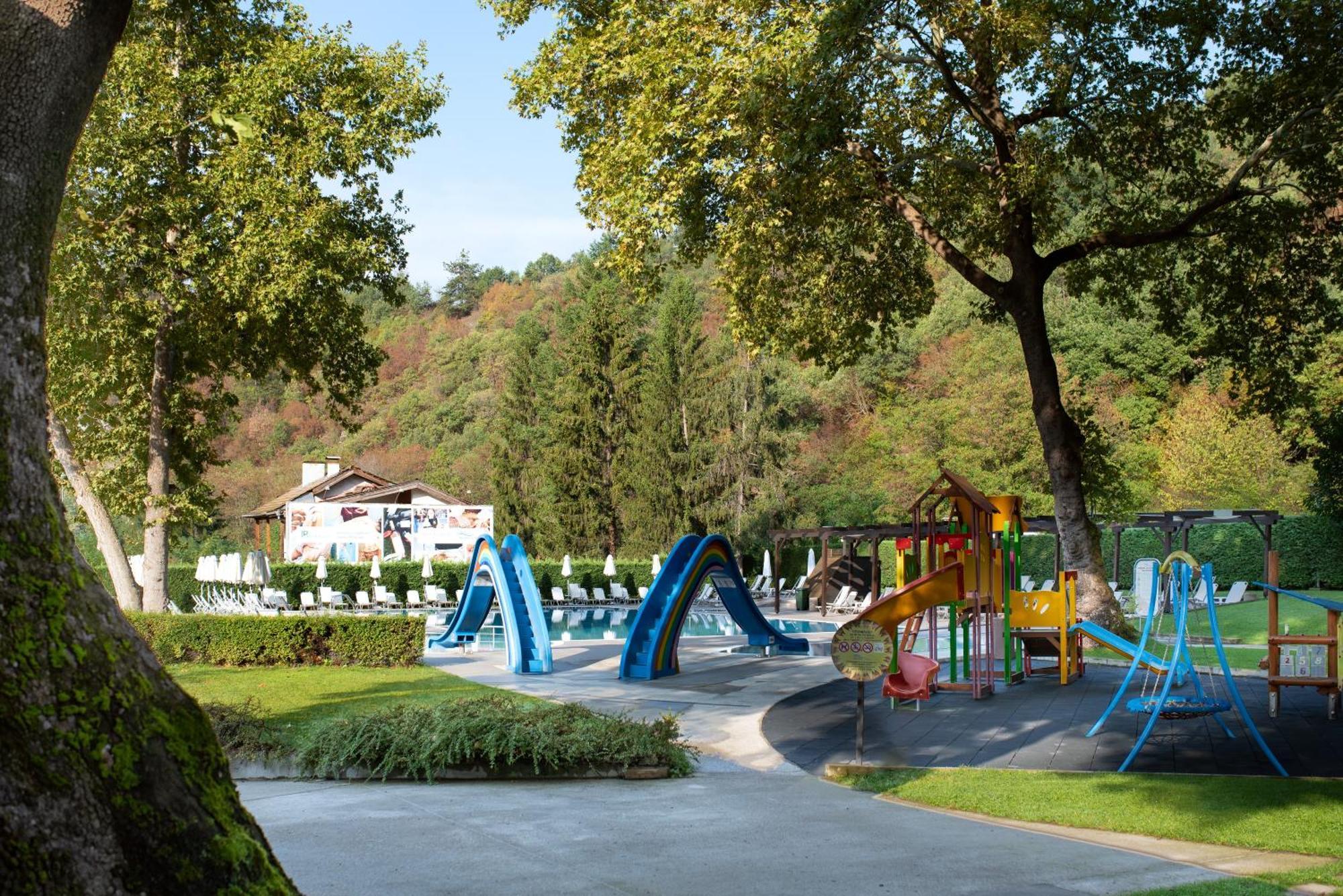 Therma Vitae - Профилакториум Огняново Buitenkant foto