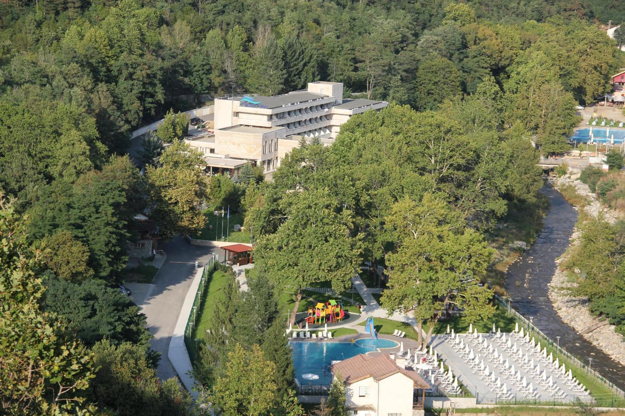 Therma Vitae - Профилакториум Огняново Buitenkant foto